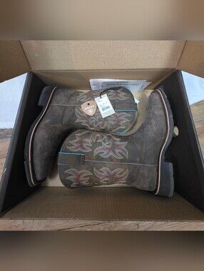 Ariat Womens Boots
